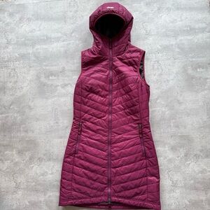 Skhoop Debbie Mid Length Insulated Puffer Vest, Size Small, Burgundy Red